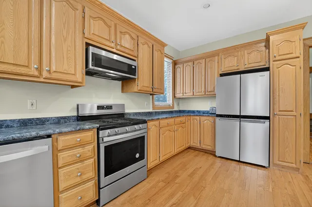 $447,900 | 1133 Algoma Boulevard, Oshkosh, WI 54901