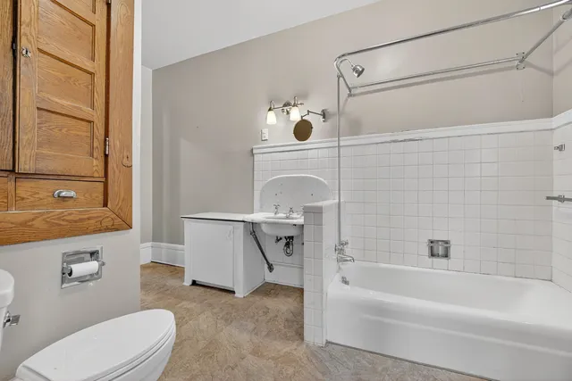 $447,900 | 1133 Algoma Boulevard, Oshkosh, WI 54901