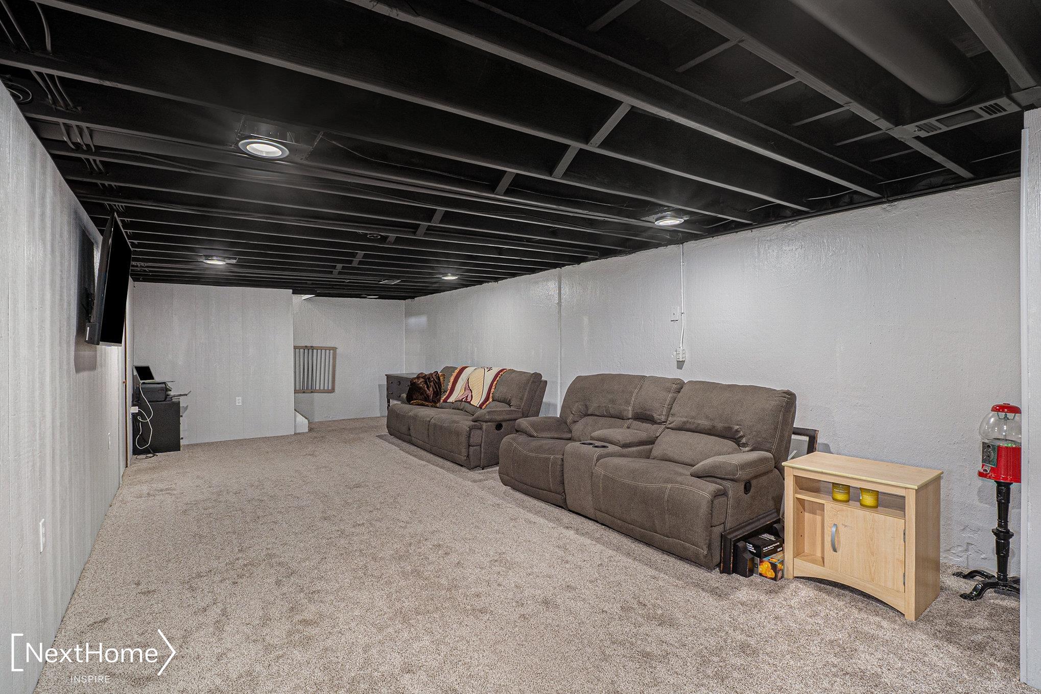 5130 North Gale Road Davison, MI 48423 - Photo 29 of 42 50117334-28.JPG