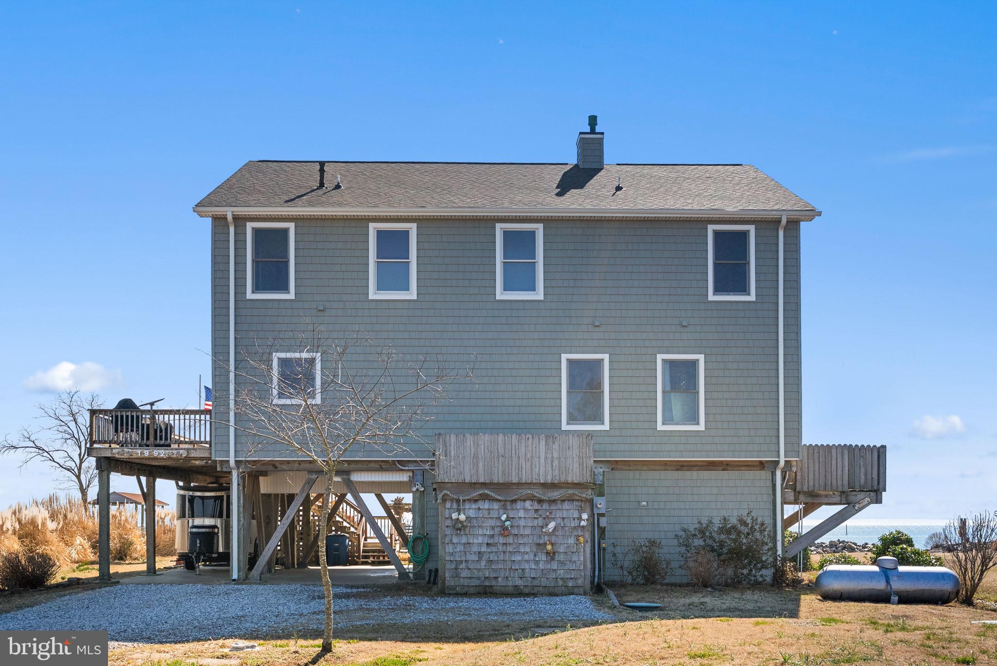 1992 Cross Road Hayes, VA 23072 - Photo 4 of 68 Gallery Image 4