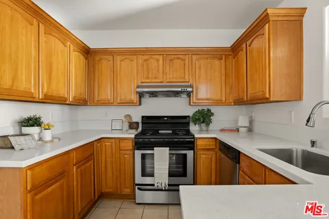 $625,000 | 3711 Baldwin Street, Unit 1304, Los Angeles, CA 90031