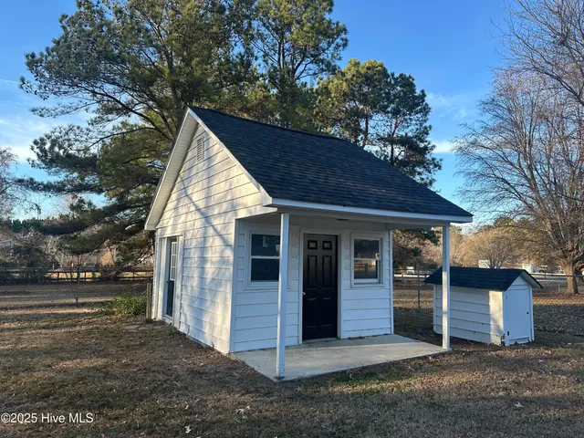 $1,500 | 8040 Highway 97, Elm City, NC 27822