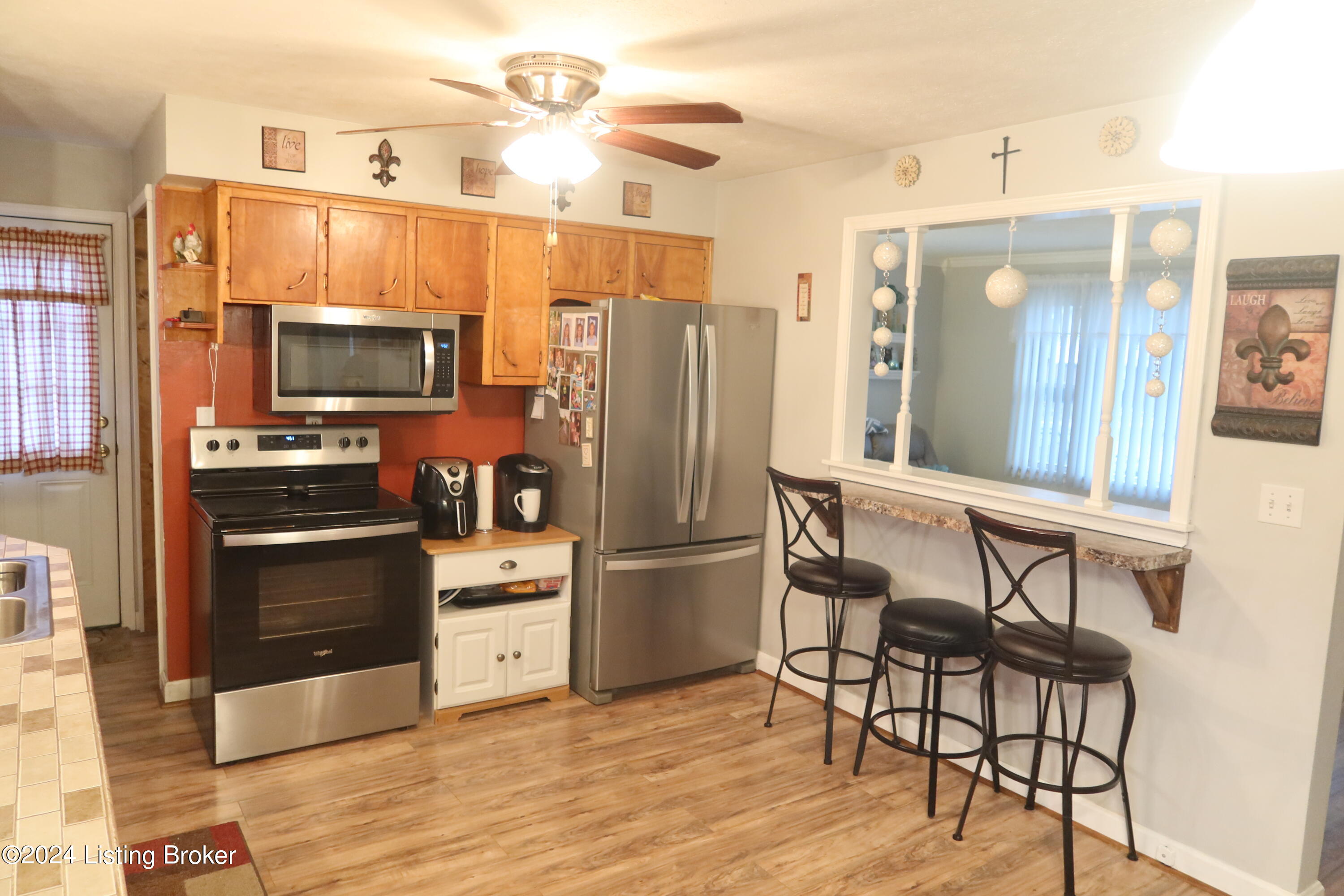 5013 Maryman Road Louisville, KY 40258 - Photo 8 of 33 2024-01-08 06.00.58