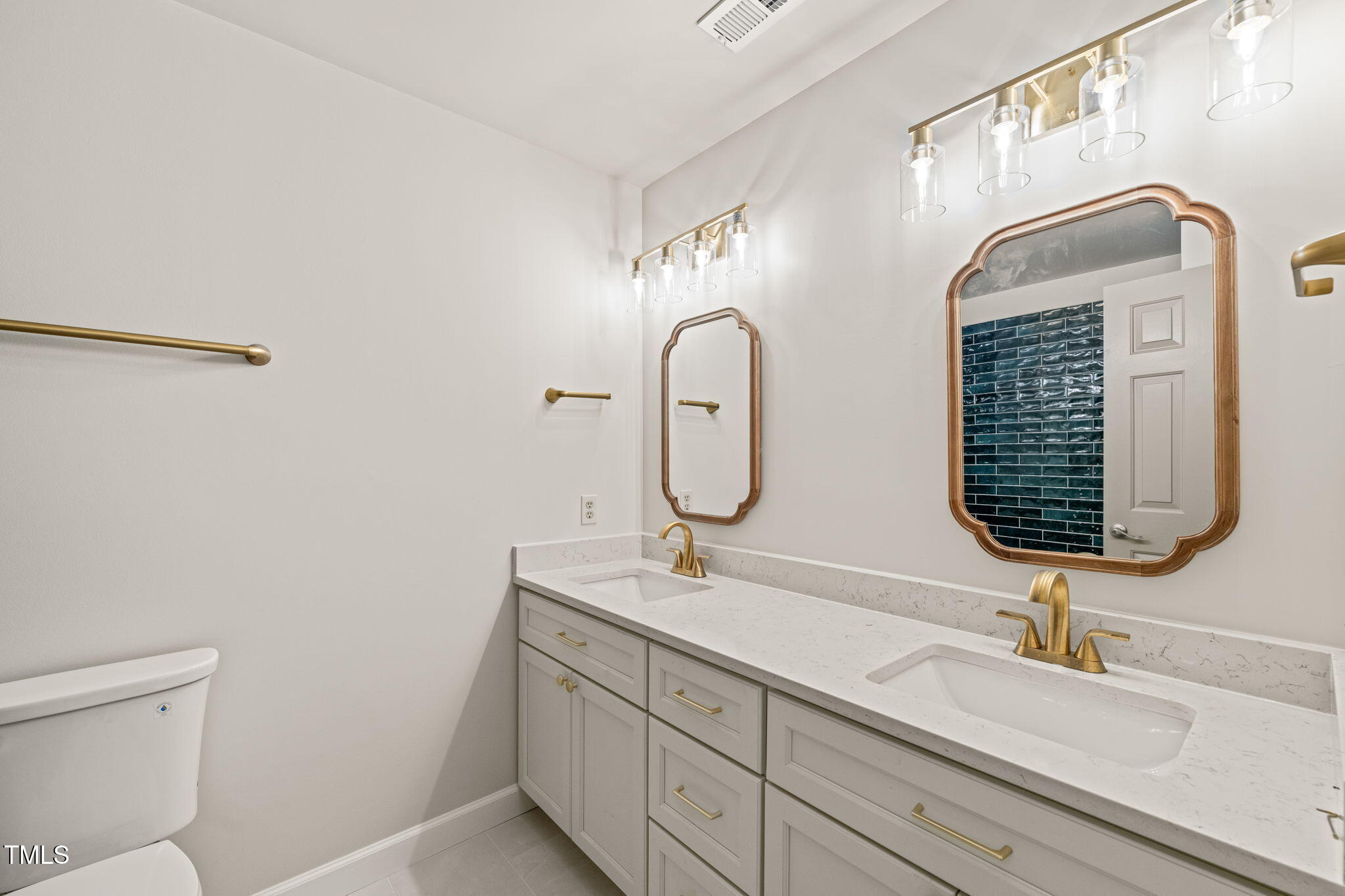 10000 Goodview Court Raleigh, NC 27613 - Photo 25 of 39 26-web-or-mls-DSC02132