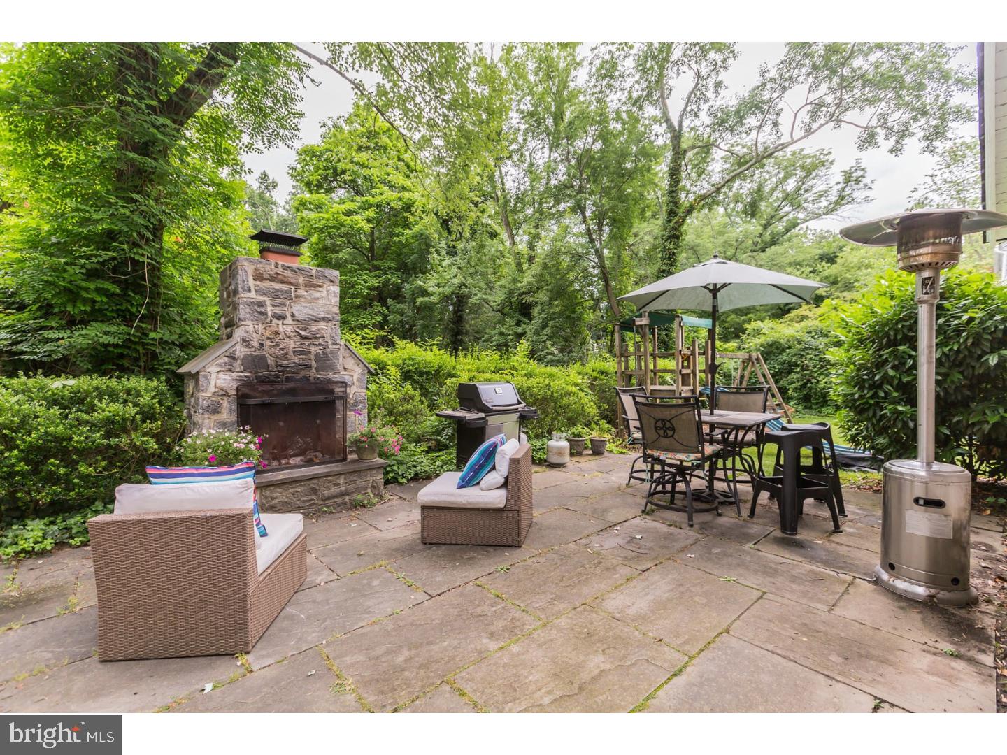 10 Forest Road Wayne, PA 19087 - Photo 4 of 24