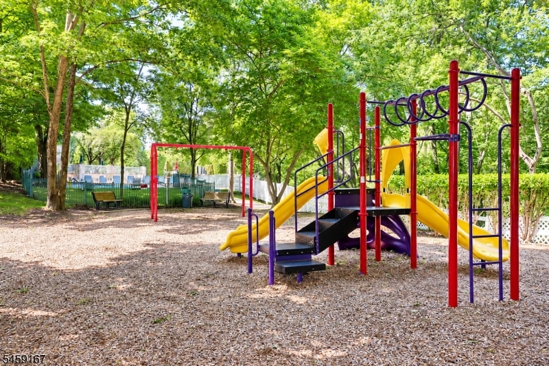 1293 Paddington Road Mahwah, NJ 07430 - Photo 24 of 28 Gallery Image 24