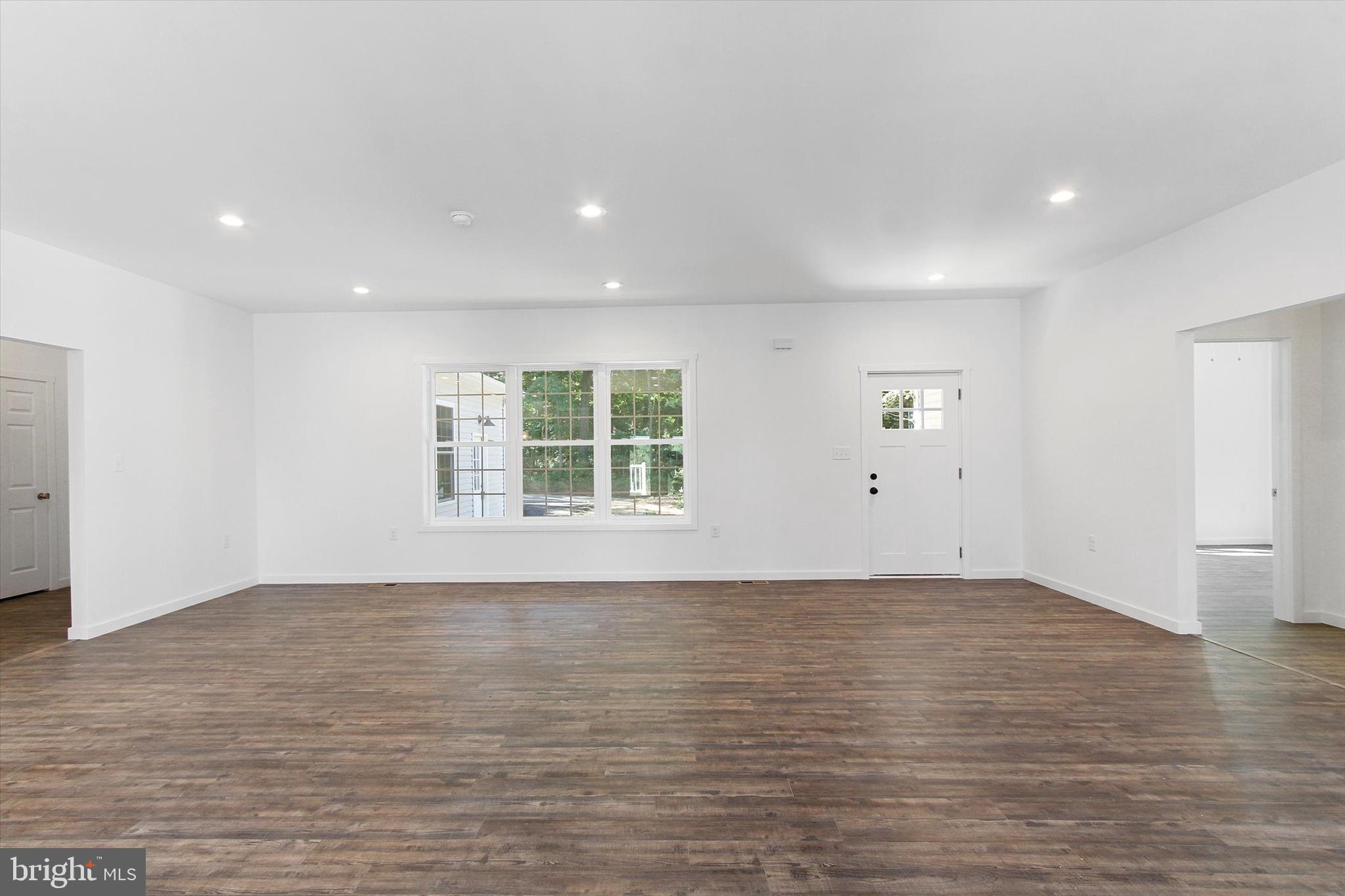 9695 Manifold Road New Park, PA 17352 - Photo 6 of 28 Gallery Image 6