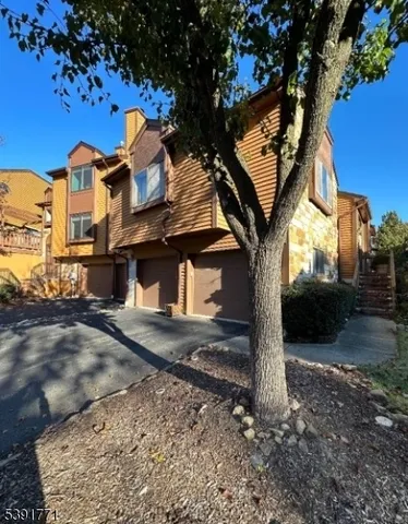 $3,450 | 25 Schindler Drive, Dover, NJ 07801