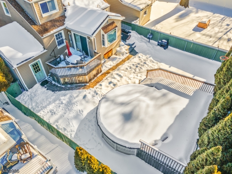 102 Barnsdale Road Clifton, NJ 07013 - Photo 18 of 23