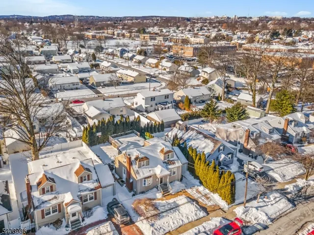 $499,000 | 102 Barnsdale Road, Clifton, NJ 07013