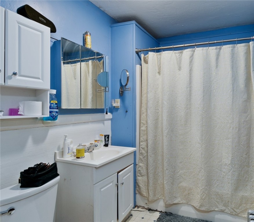 311 Ward Street Woonsocket, RI 02895 - Photo 9 of 16