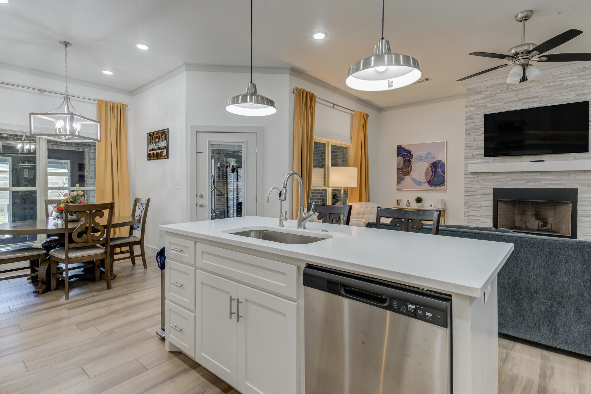 2902 137th Street Lubbock, TX 79423 - Photo 16 of 55 DSC08581_2_3_4_5