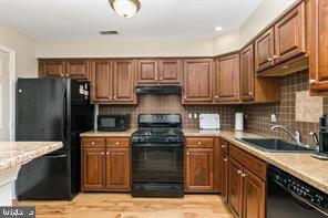 1602 Stokes Road Mount Laurel, NJ 08054 - Photo 3 of 22