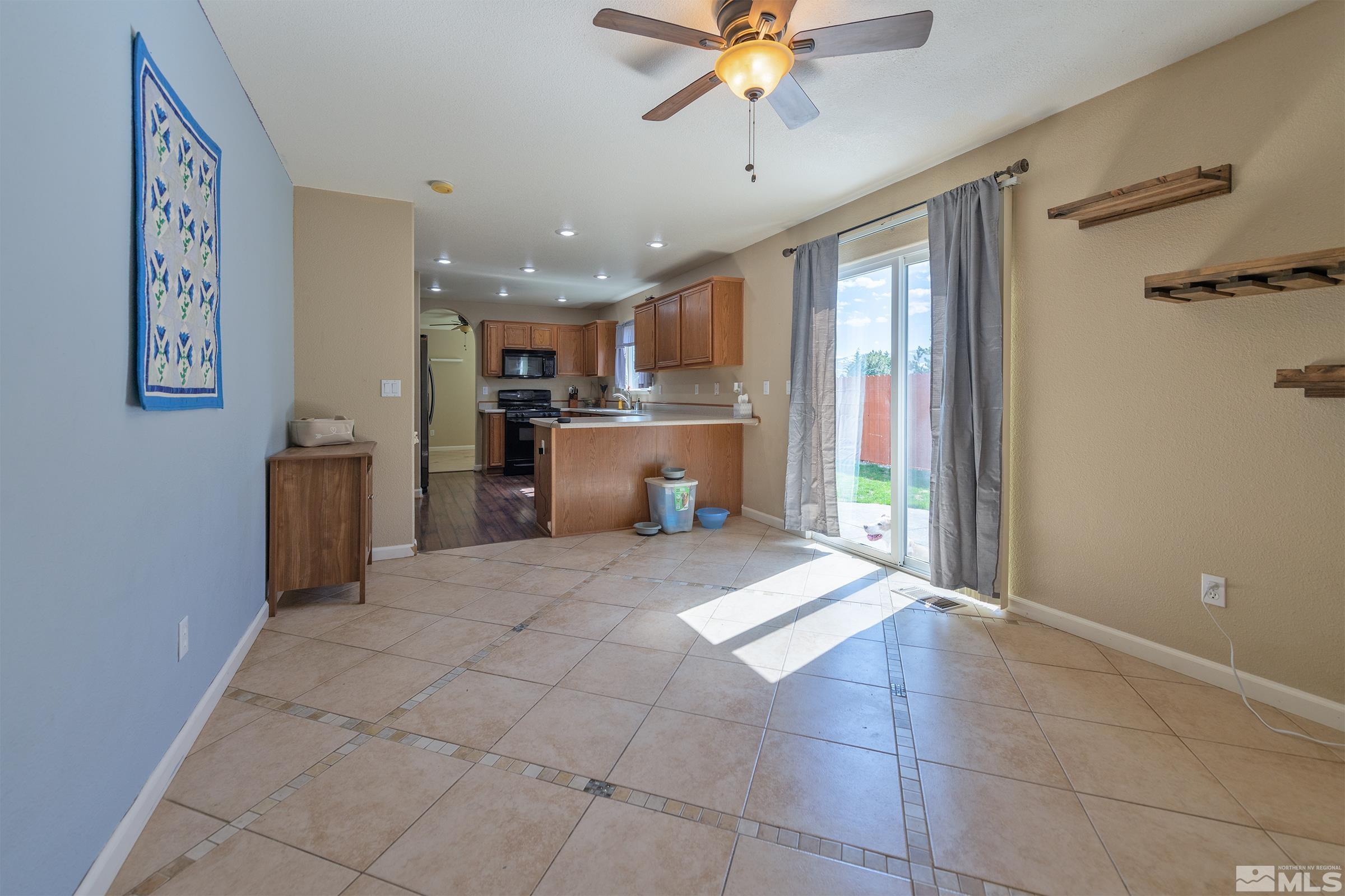 18321 Vineyard Court Reno, NV 89508 - Photo 7 of 26 Photo 7