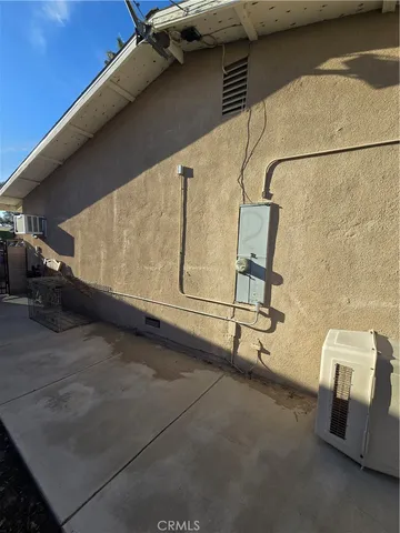 a house view with a garden space