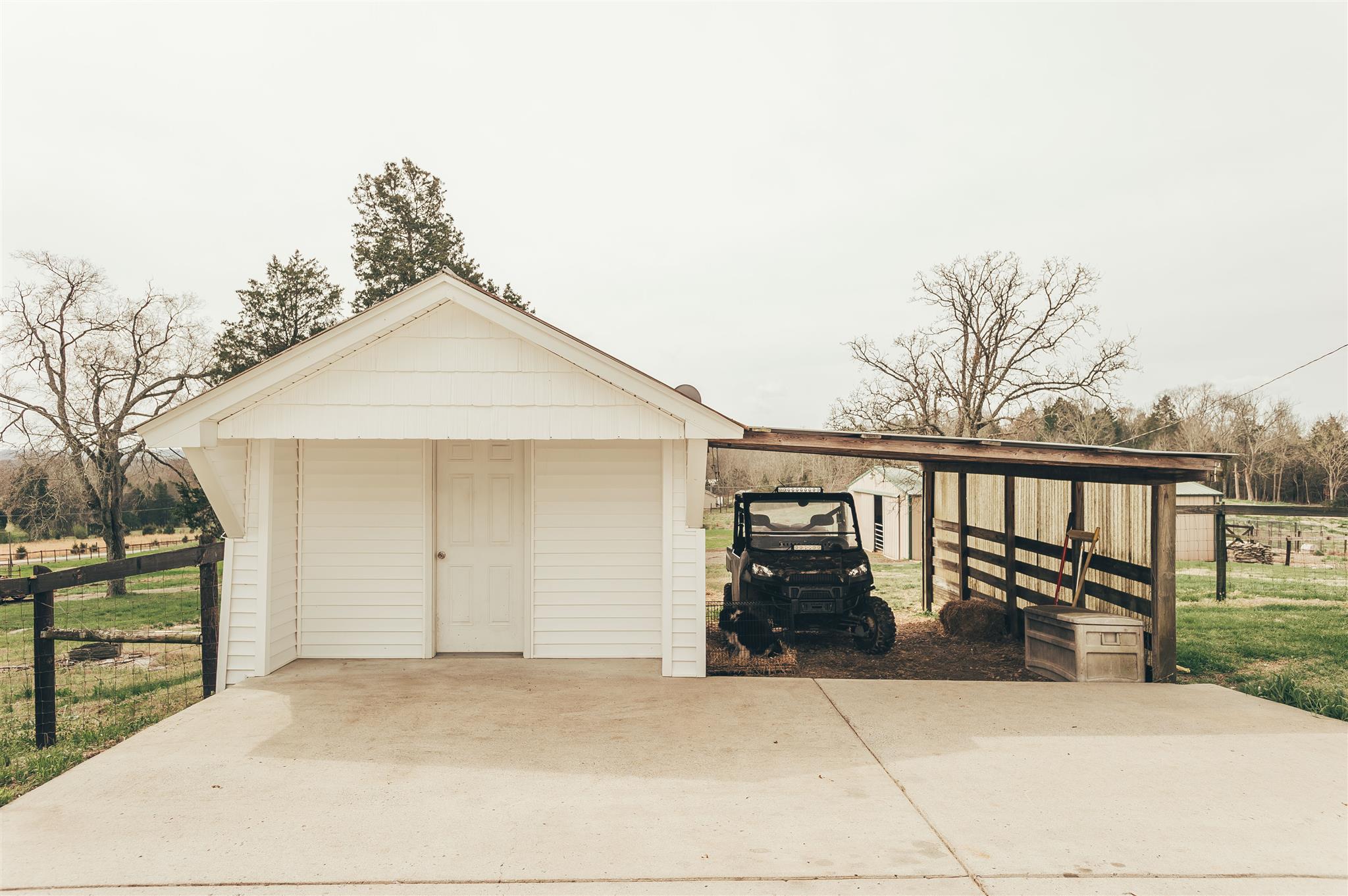 498 Canoe Branch Road Castalian Springs, TN 37031 - Photo 24 of 30 a front view of a house with mountain view