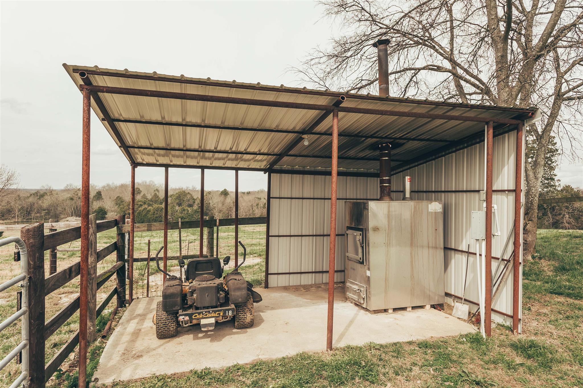 498 Canoe Branch Road Castalian Springs, TN 37031 - Photo 25 of 30 a view of outdoor space