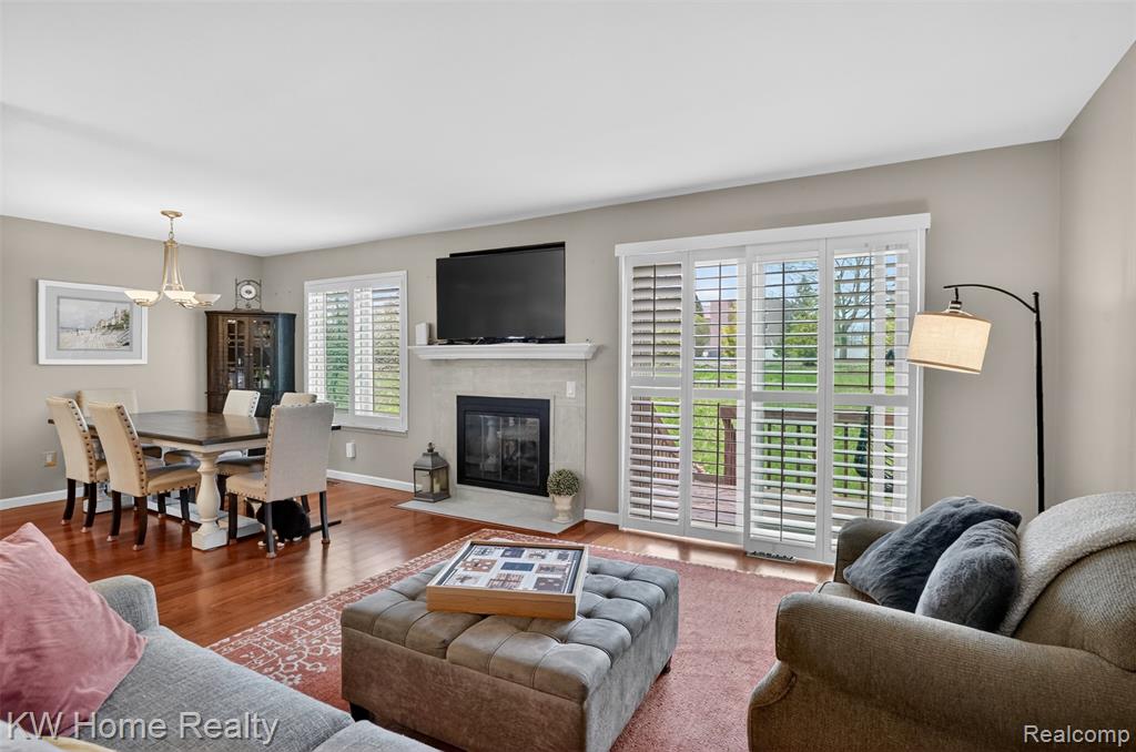1110 Willow Grove Court Rochester, MI 48307 - Photo 2 of 31 Gallery Image 2