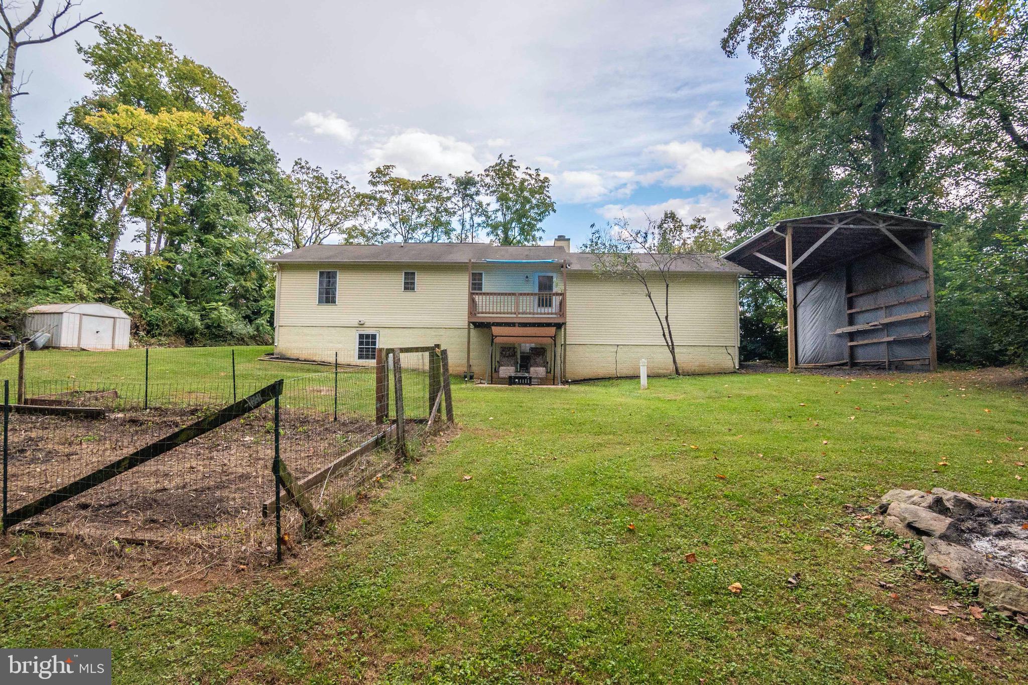 783 High Top Road Linden, VA 22642 - Photo 7 of 39