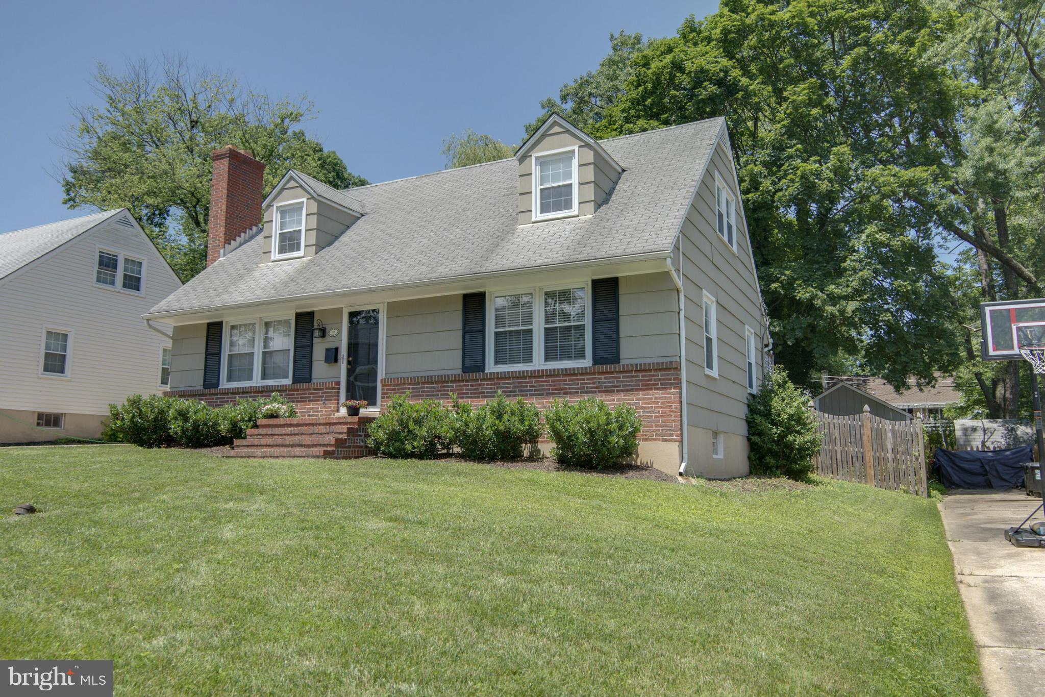 58 Belfast Road Lutherville-Timonium, MD 21093 - Photo 1 of 24 Exterior (Front)