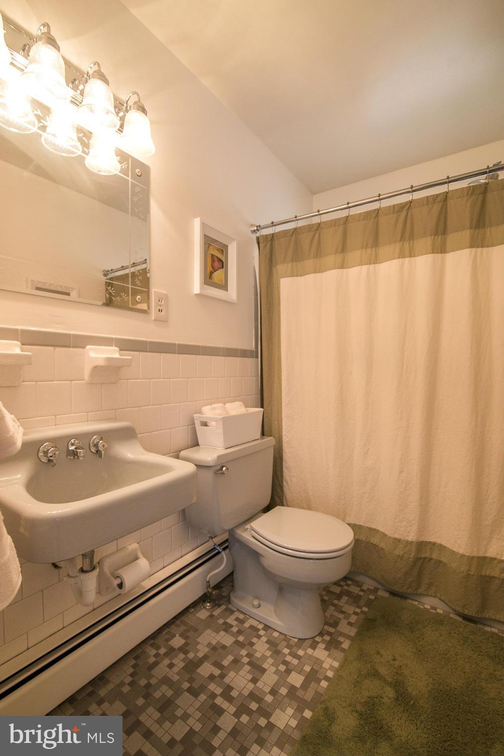 58 Belfast Road Lutherville-Timonium, MD 21093 - Photo 12 of 24 Bath