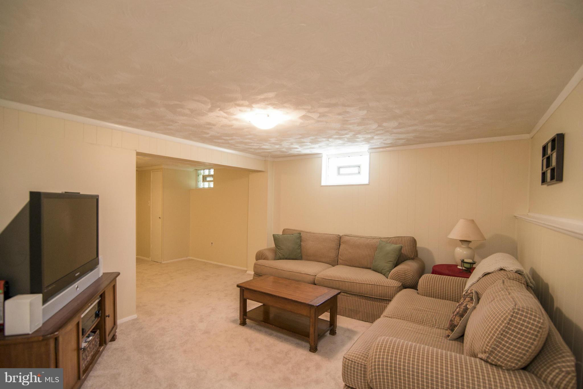 58 Belfast Road Lutherville-Timonium, MD 21093 - Photo 13 of 24 Family Room