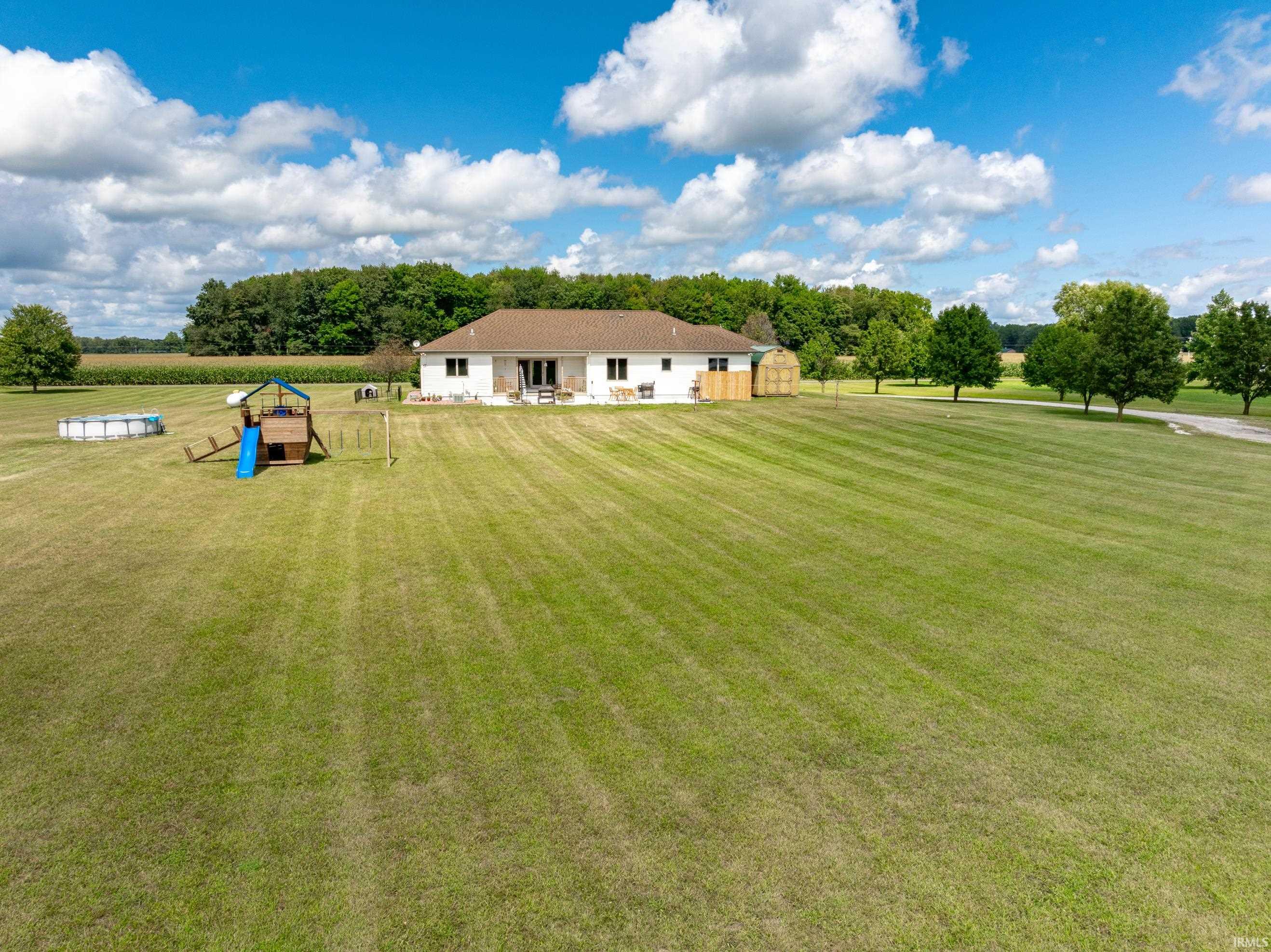 2201 18th Road Tippecanoe, IN 46570 - Photo 10 of 34