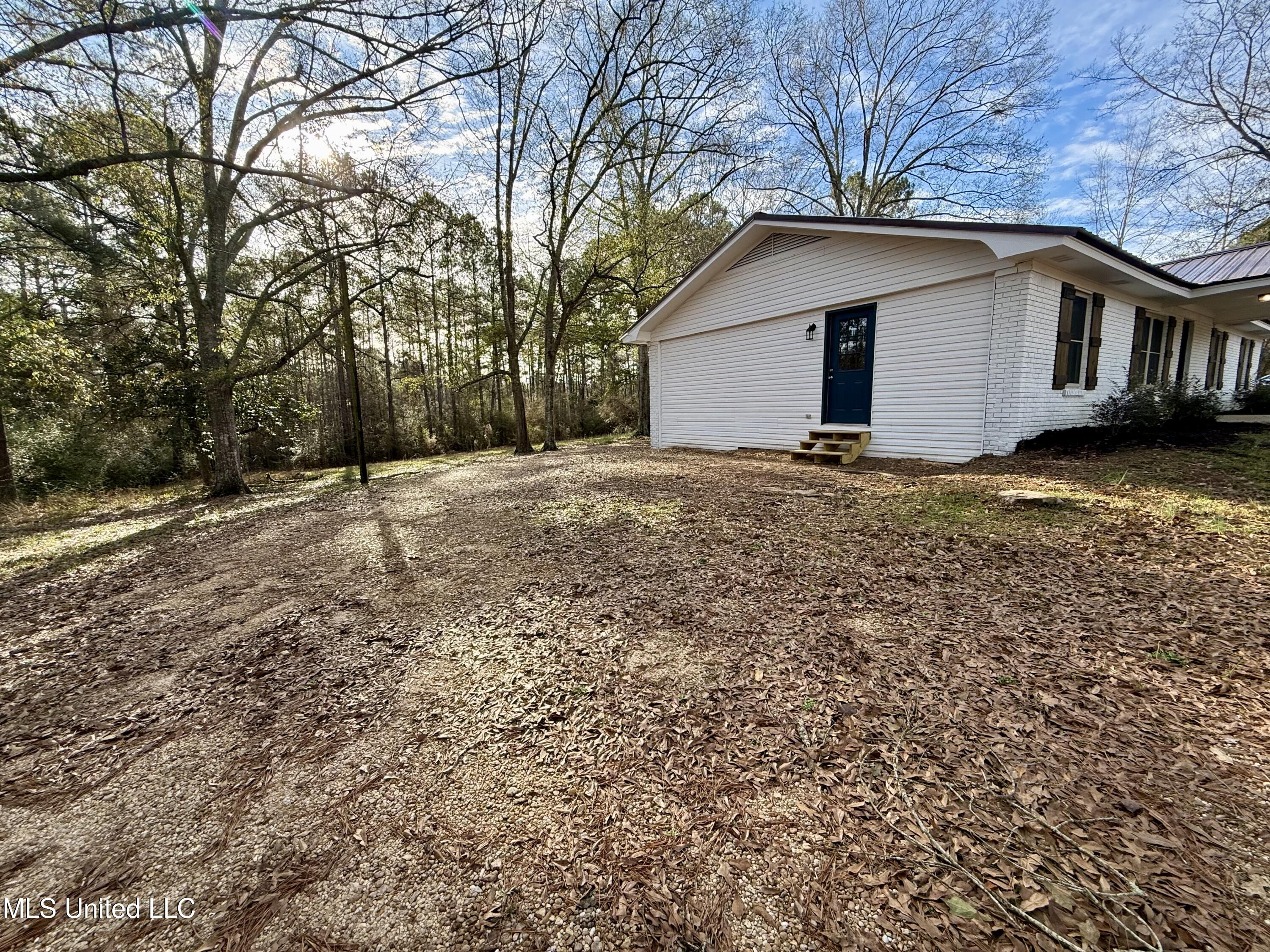 1510 Carmel-New Hope Road Monticello, MS 39654 - Photo 17 of 22 IMG_3940