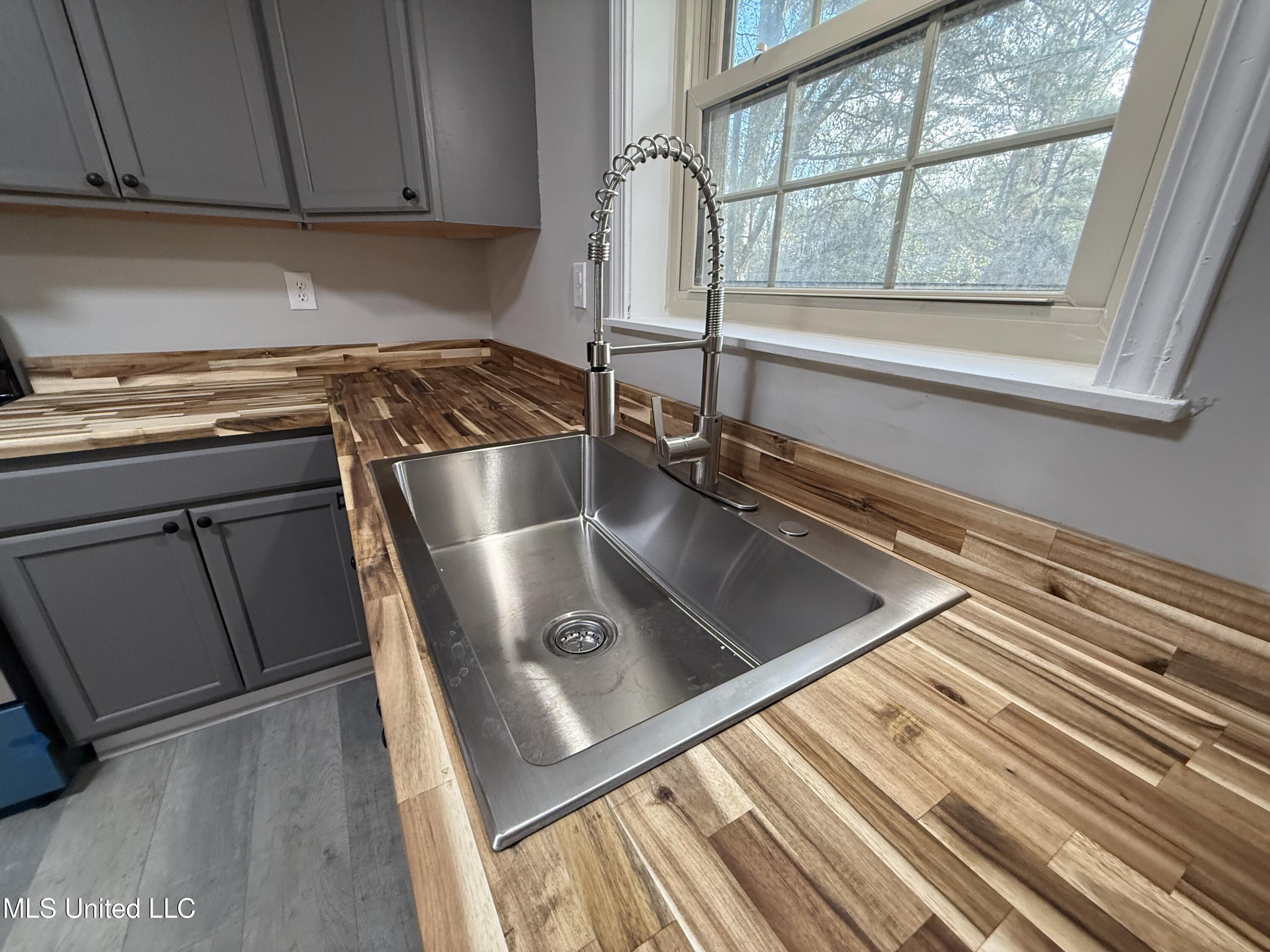 1510 Carmel-New Hope Road Monticello, MS 39654 - Photo 8 of 22 IMG_3897