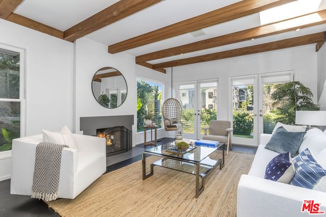 $3,500,000 | 3001 Grand Canal, Venice, CA 90291