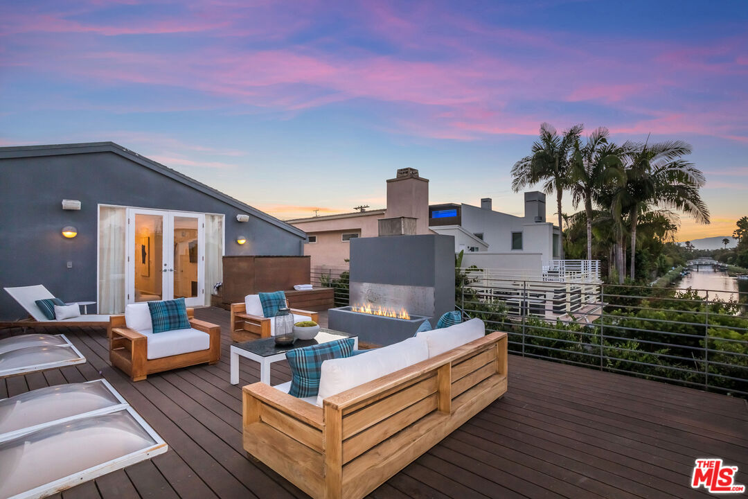 3001 Grand Canal Venice, CA 90291 - Photo 66 of 75