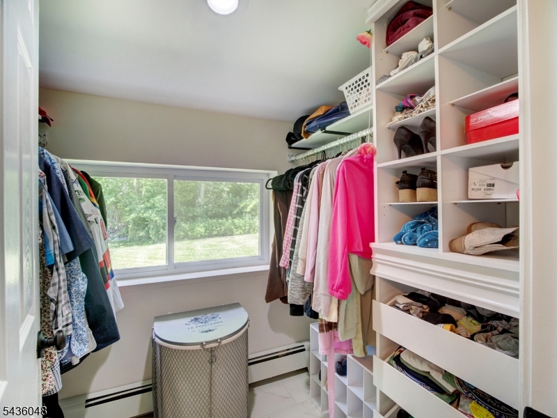 196 Bartley Road Long Valley, NJ 07853 - Photo 17 of 29