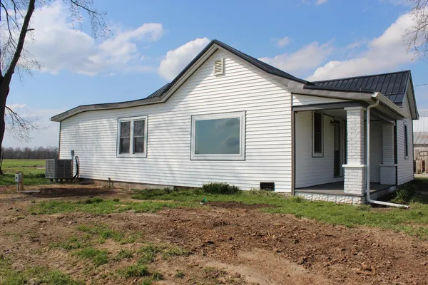 $258,000 | 14105 North State Road 56, Vevay, IN 47043