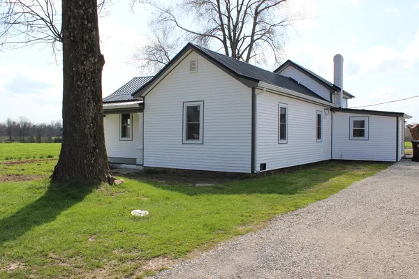 $258,000 | 14105 North State Road 56, Vevay, IN 47043