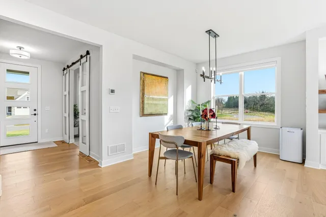 $1,300,000 | 14415 49th Street North, Stillwater, MN 55082