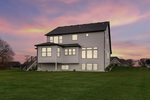 $1,300,000 | 14415 49th Street North, Stillwater, MN 55082