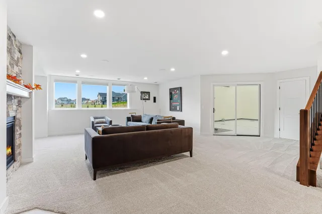 $1,300,000 | 14415 49th Street North, Stillwater, MN 55082