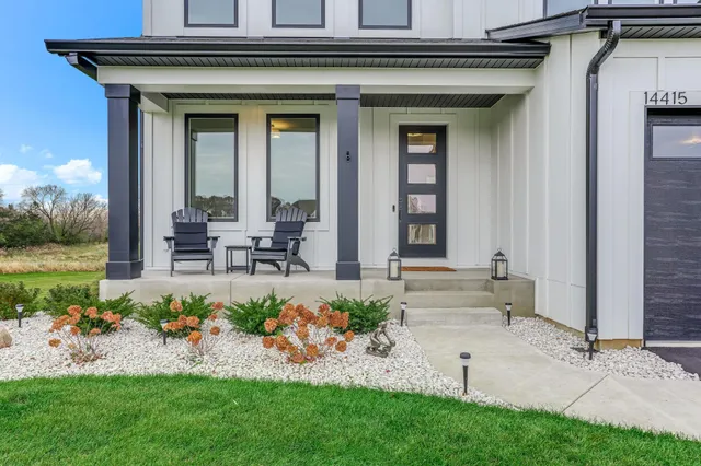 $1,300,000 | 14415 49th Street North, Stillwater, MN 55082