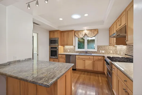 $2,195,000 | 203 Foothill Road, Ojai, CA 93023