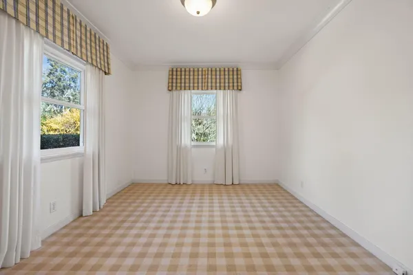 $2,195,000 | 203 Foothill Road, Ojai, CA 93023
