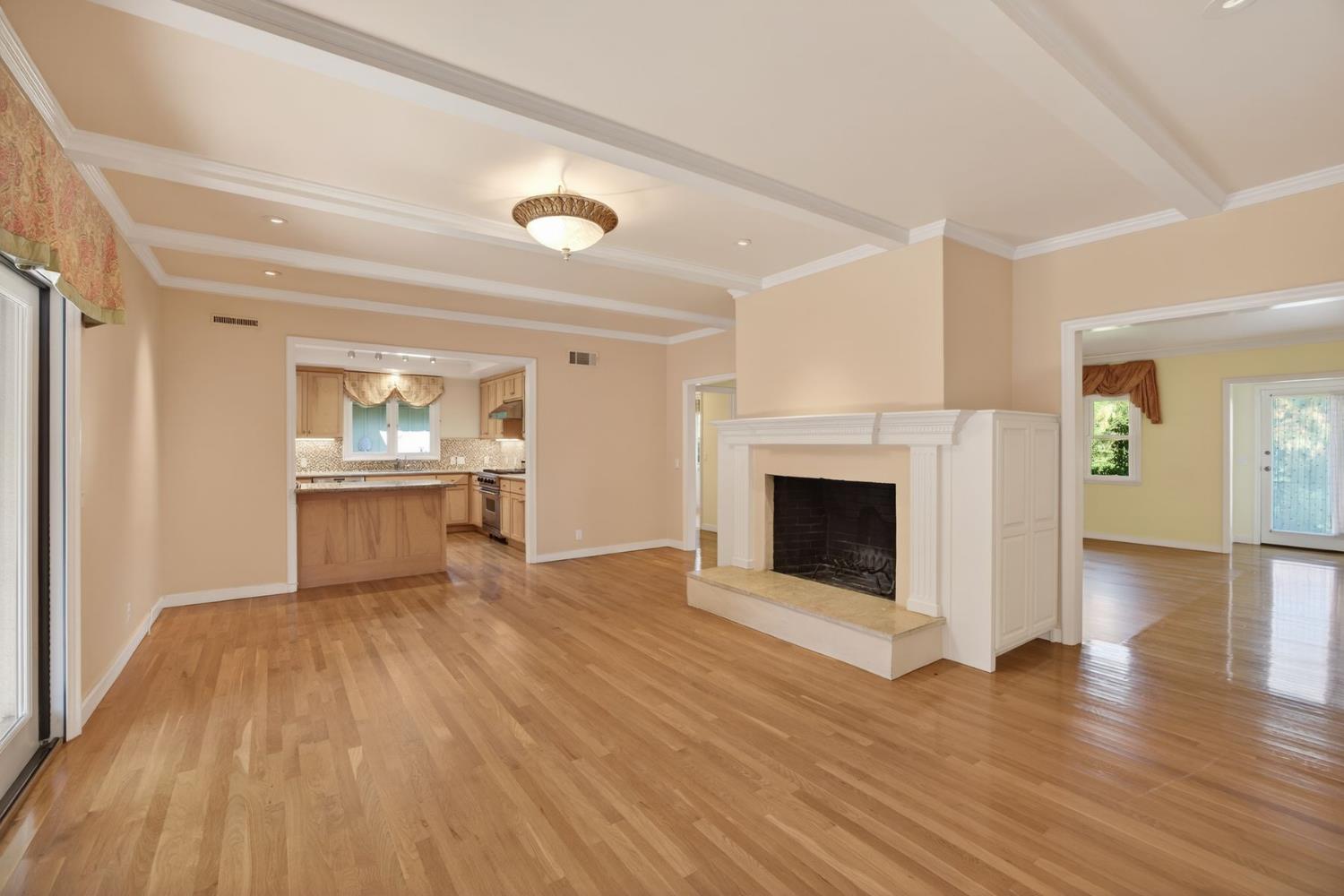 203 Foothill Road Ojai, CA 93023 - Photo 5 of 12