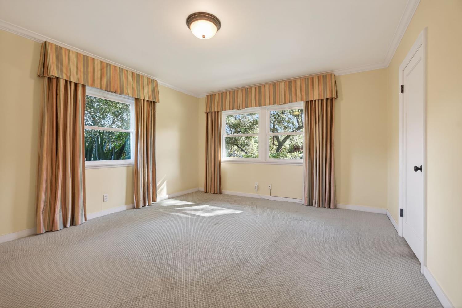 203 Foothill Road Ojai, CA 93023 - Photo 9 of 12