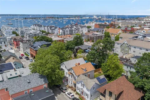 $729,000 | 28 Young Street, Unit 1, Newport, RI 02840