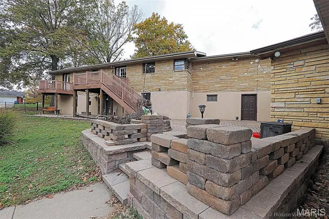 $324,900 | 333 East Maple Street, Scott City, MO 63780