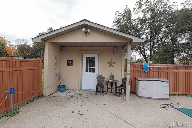 $324,900 | 333 East Maple Street, Scott City, MO 63780