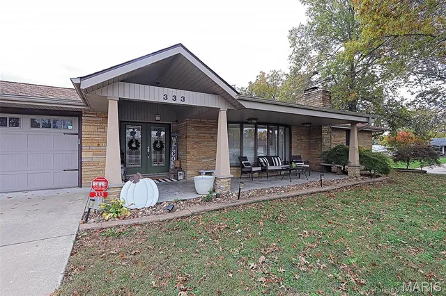 $324,900 | 333 East Maple Street, Scott City, MO 63780