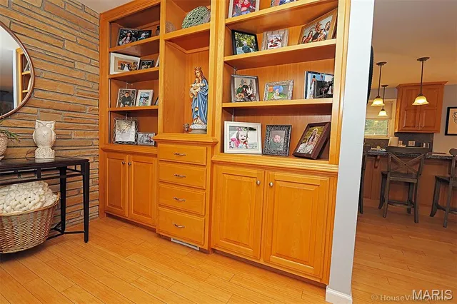 $324,900 | 333 East Maple Street, Scott City, MO 63780