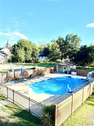 $324,900 | 333 East Maple Street, Scott City, MO 63780