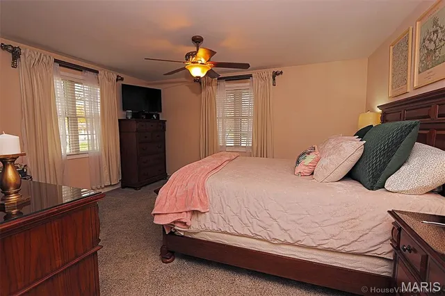 $324,900 | 333 East Maple Street, Scott City, MO 63780