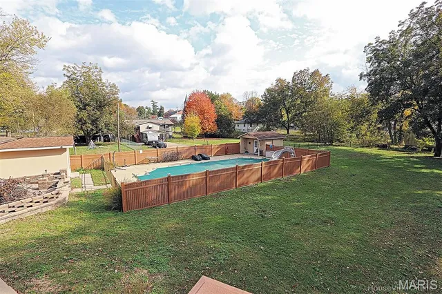 $324,900 | 333 East Maple Street, Scott City, MO 63780